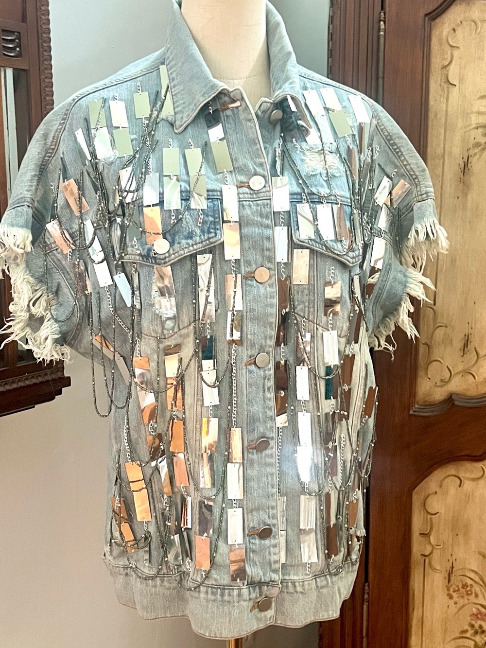 Hot & Delicious Mirror Embellished Fringe Denim Jacket Western Glam Size S/M - Picture 12 of 12